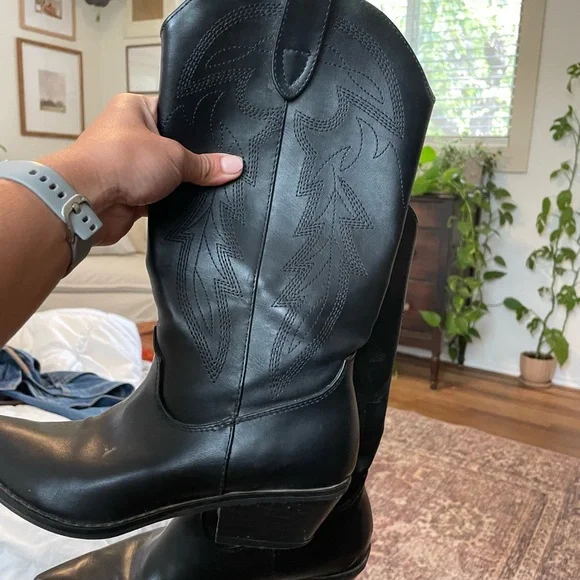 Free People Black Ankle Booties - Picture 2 of 4